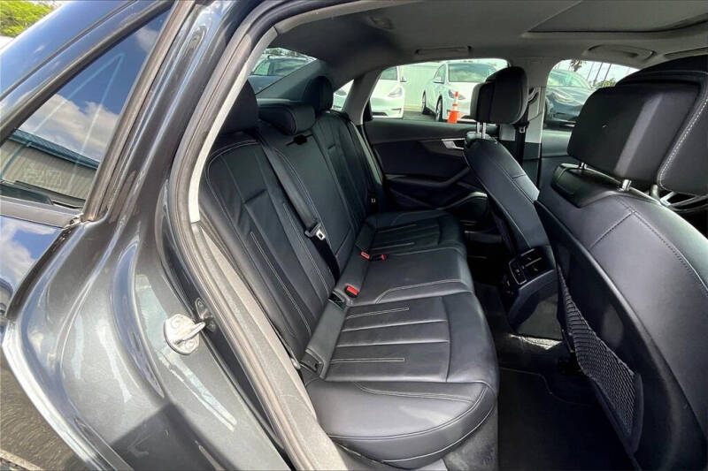 2021 Audi A4 quattro Premium Plus 40 TFSI