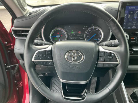 2022 Toyota Highlander Hybrid Limited