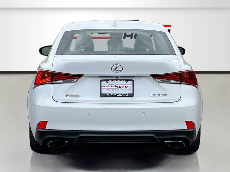 2020 Lexus IS 300