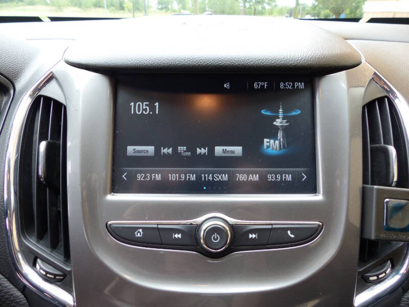 2017 Chevrolet Cruze LT Auto