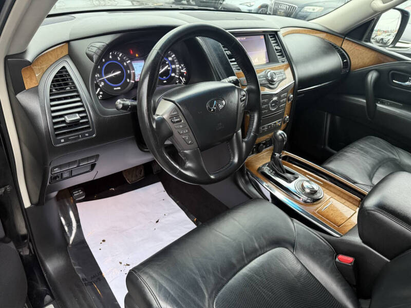 2013 Infiniti QX56