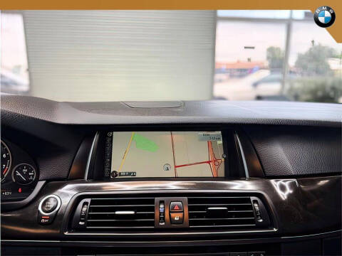 2016 BMW 5 Series 528i