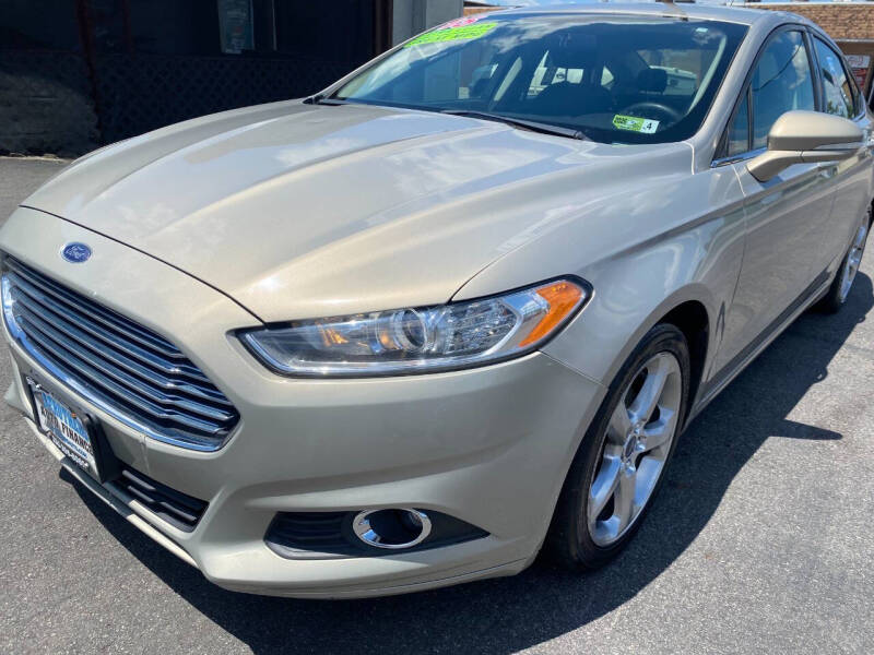 2015 Ford Fusion SE