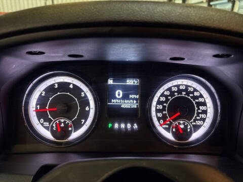 2024 RAM 1500 Classic SLT