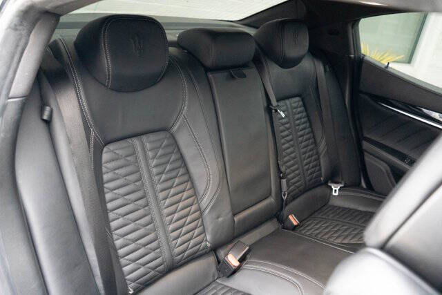 2022 Maserati Ghibli Trofeo