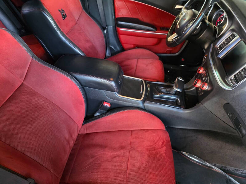 2016 Dodge Charger R/T Scat Pack