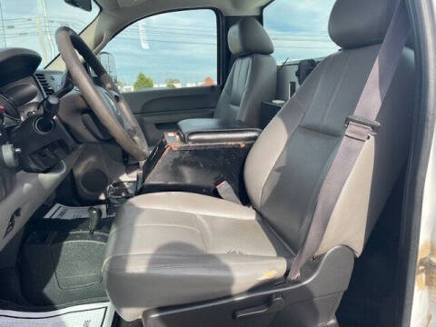 2014 Chevrolet Silverado 3500HD CC