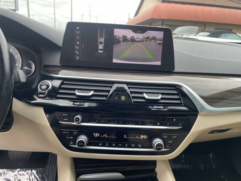 2019 BMW 5 Series 530i