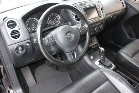 2017 Volkswagen Tiguan 2.0T Sport 4Motion