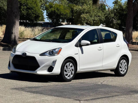 2015 Toyota Prius c
