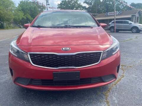 2017 Kia Forte for sale at Howard Johnson's  Auto Mart, Inc. in Hot Springs AR