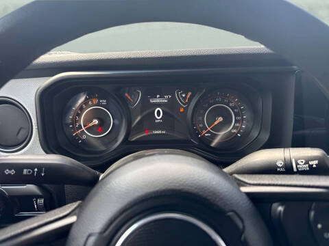2024 Jeep Gladiator Sport