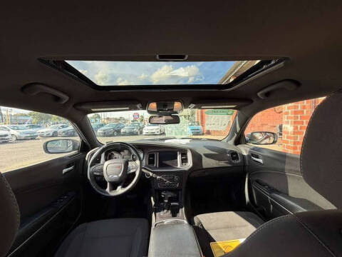 2016 Dodge Charger SE