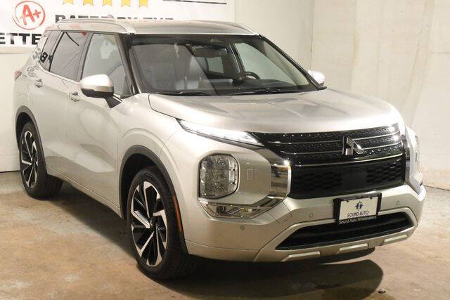 2022 Mitsubishi Outlander SEL