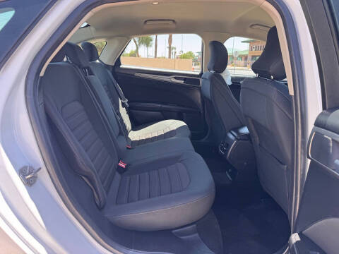 2019 Ford Fusion SE