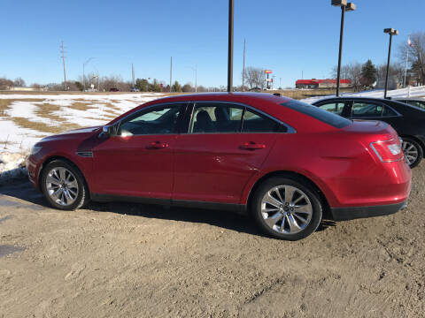 2010 Ford Taurus for sale at Lanny's Auto in Winterset IA