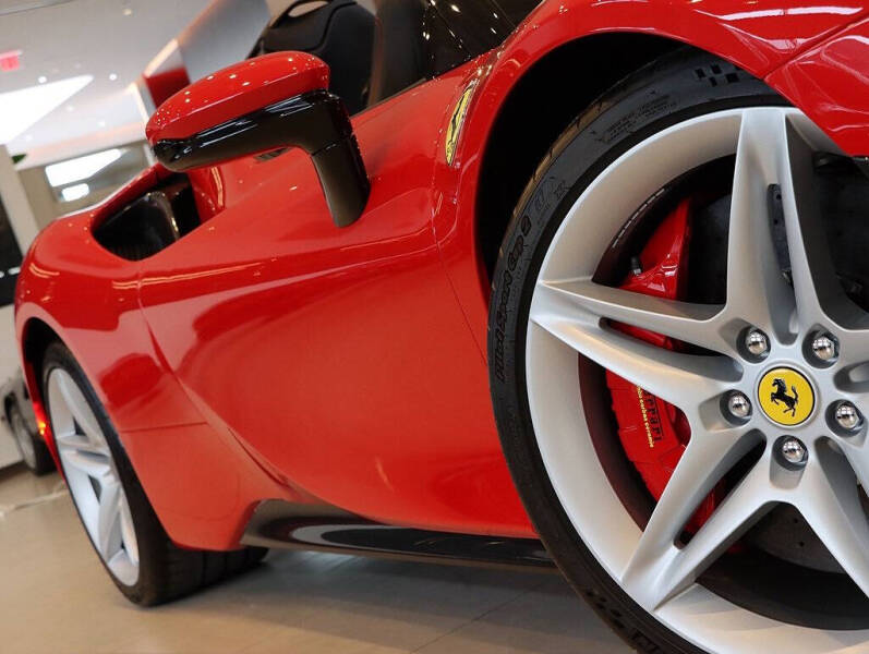 2023 Ferrari SF90 Spider