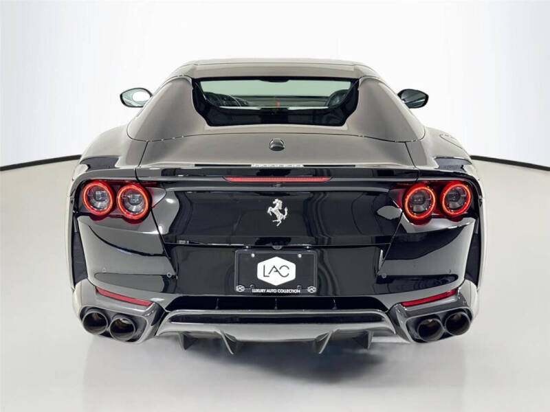 2021 Ferrari 812 GTS