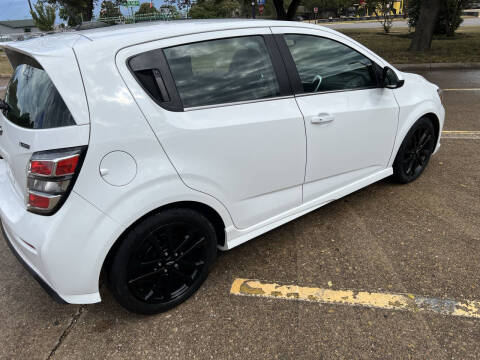 2018 Chevrolet Sonic Premier Auto