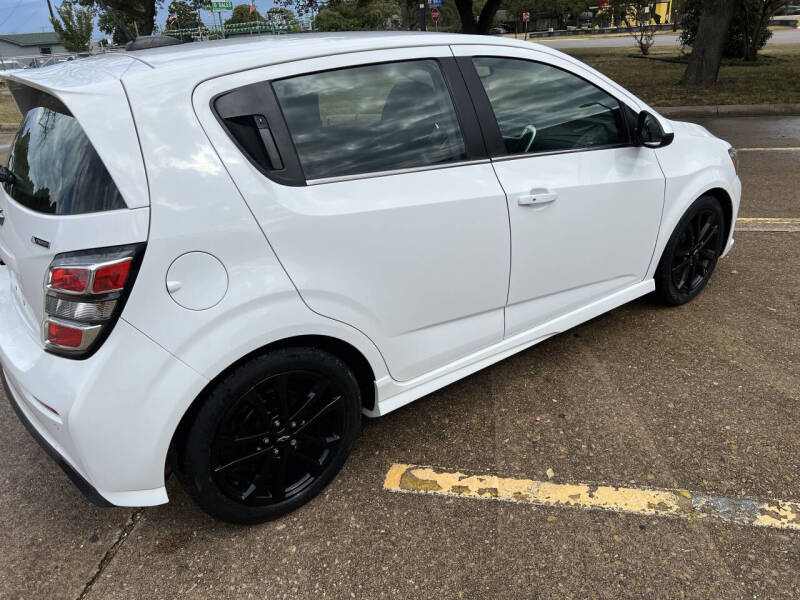 2018 Chevrolet Sonic Premier Auto