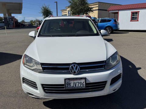 2012 Volkswagen Touareg TDI Executive