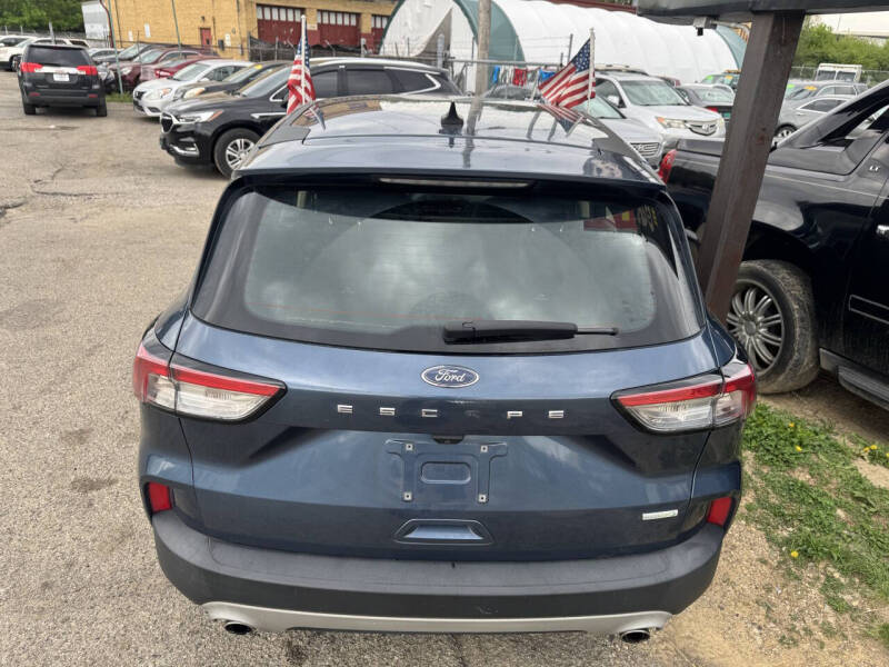 2020 Ford Escape S