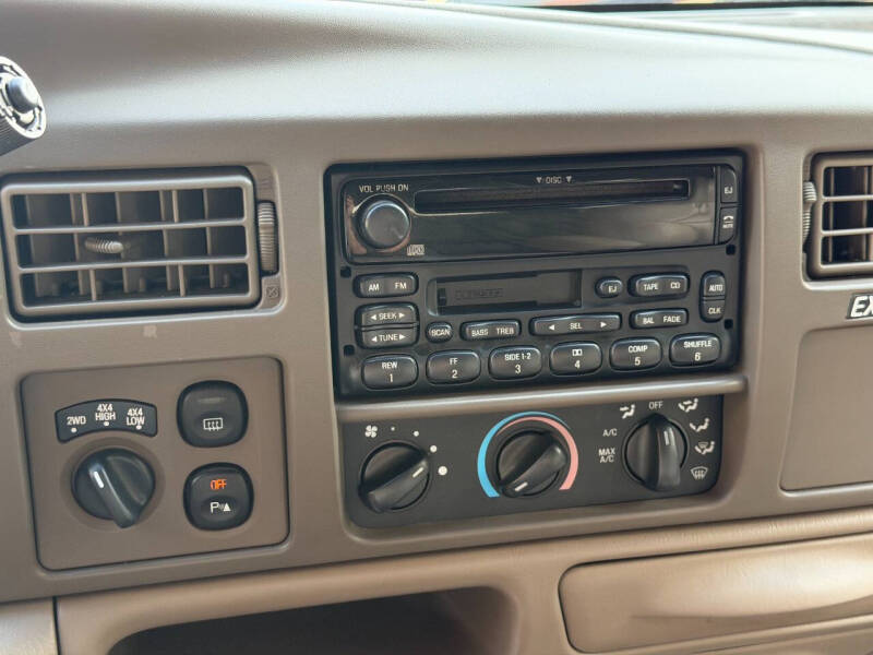 2001 Ford Excursion XLT