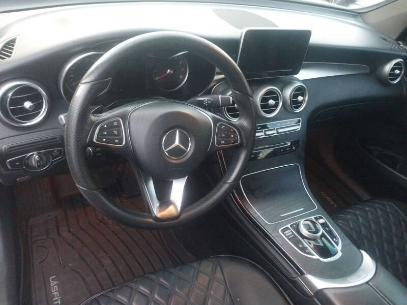 2018 Mercedes-Benz GLC GLC 300