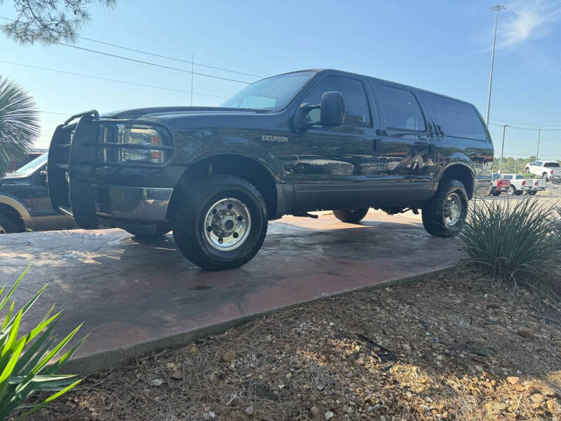 2005 Ford Excursion XLT photo 13