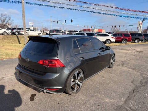 2016 Volkswagen Golf GTI