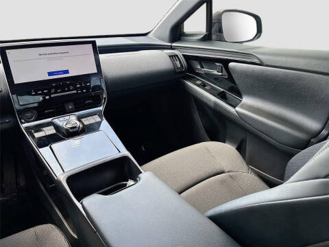 2025 Toyota bZ4X XLE
