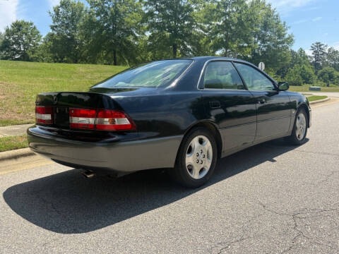 2000 Lexus ES 300