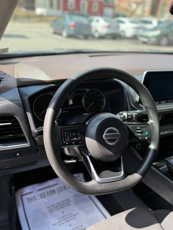 2021 Nissan Rogue SV
