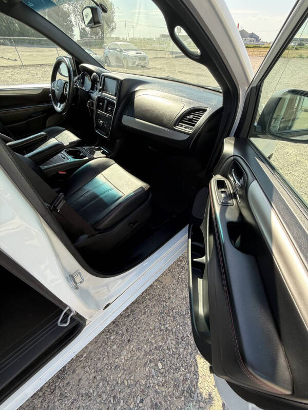 2015 Dodge Grand Caravan R/T