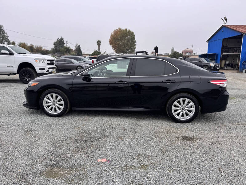 2018 Toyota Camry LE