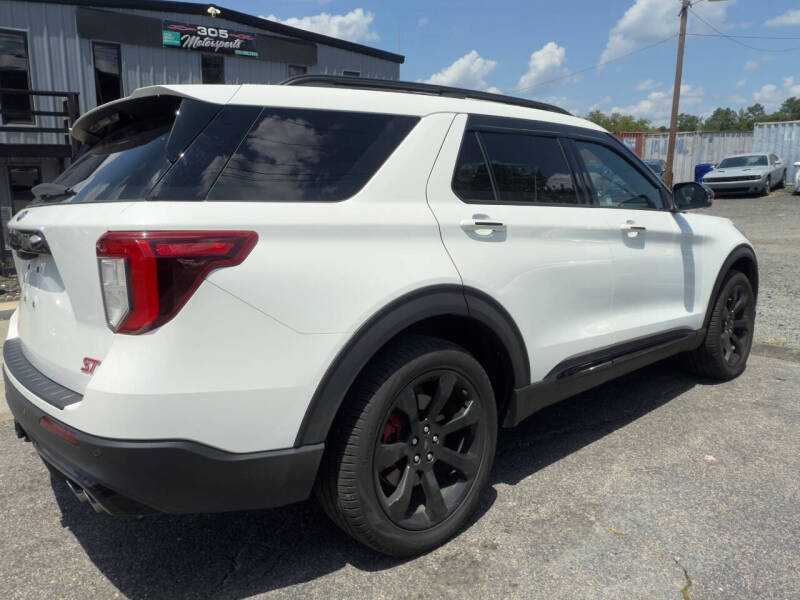 2023 Ford Explorer ST