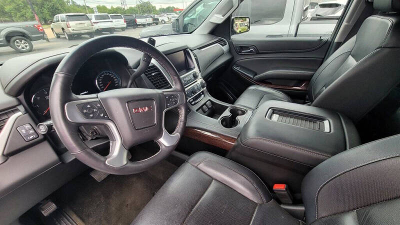 2017 GMC Yukon SLT