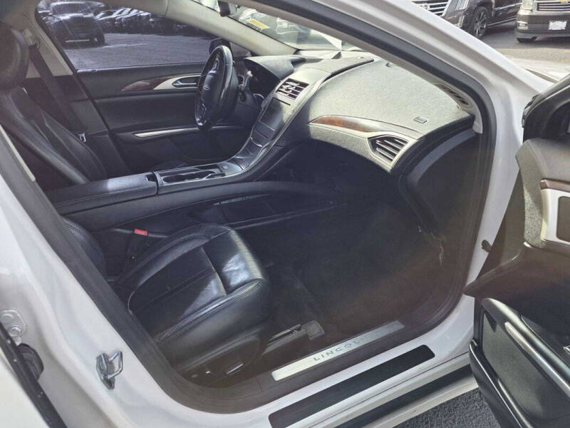 2015 Lincoln MKZ