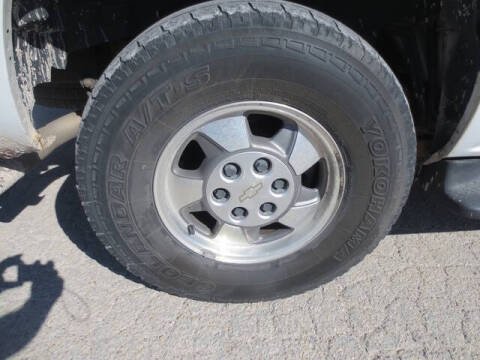 2003 Chevrolet Suburban 1500 LS