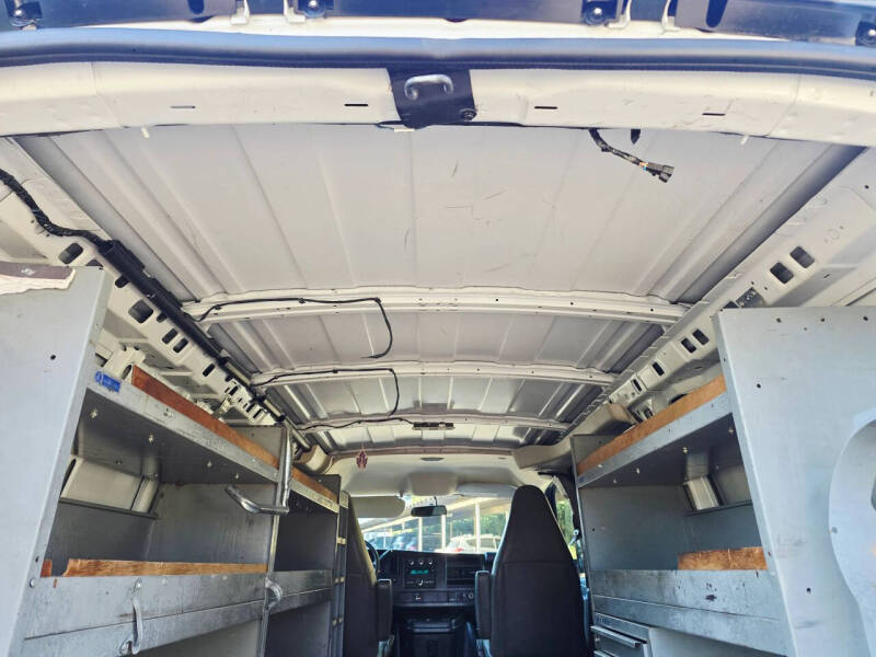 2017 Chevrolet Express 2500