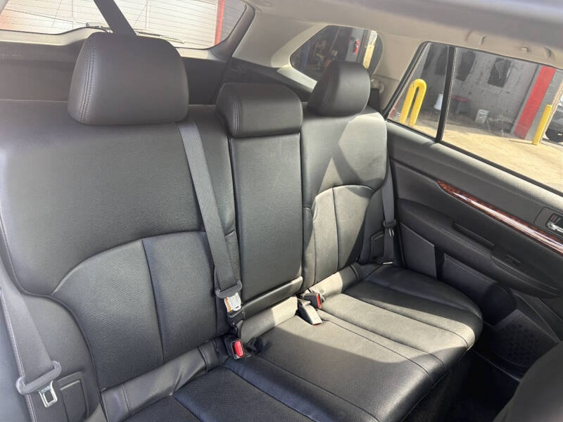 2011 Subaru Outback 2.5i Limited