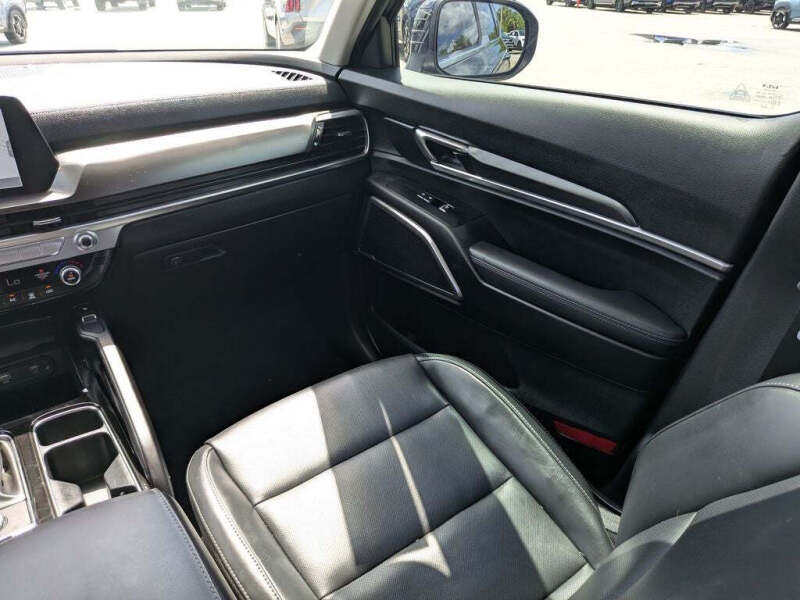 2024 Kia Telluride S