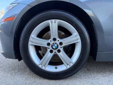 2014 BMW 3 Series 320i