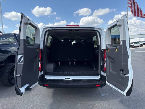 2023 Ford Transit 350 XLT