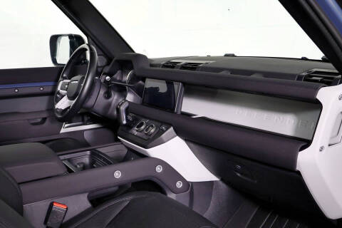 2023 Land Rover Defender 90 S