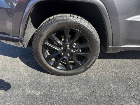 2017 Jeep Grand Cherokee Altitude