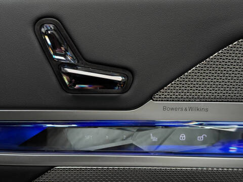 2023 BMW 7 Series 740i