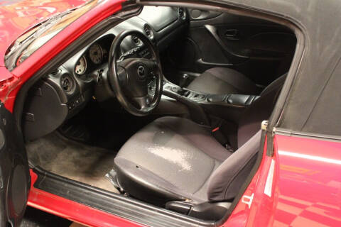 2003 Mazda MX-5 Miata