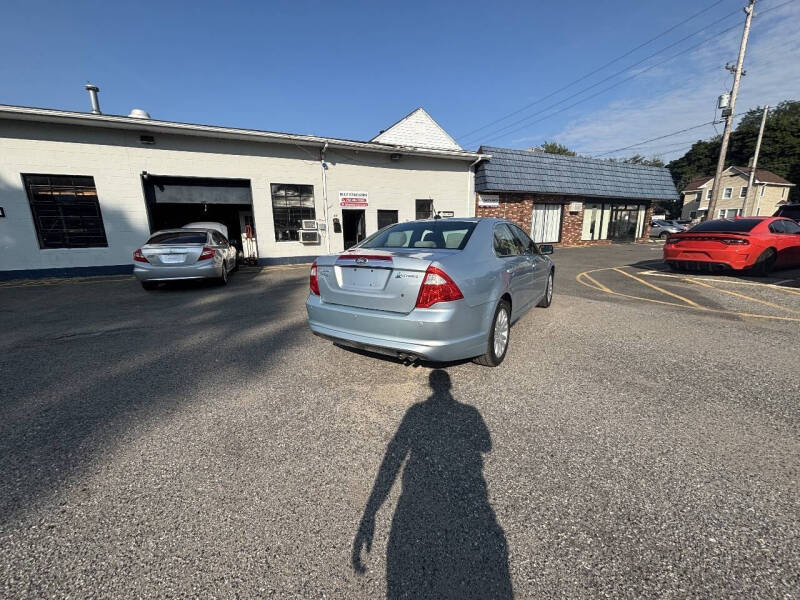 2011 Ford Fusion Hybrid