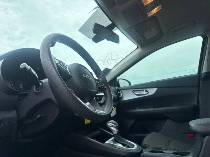 2024 Kia Forte LX